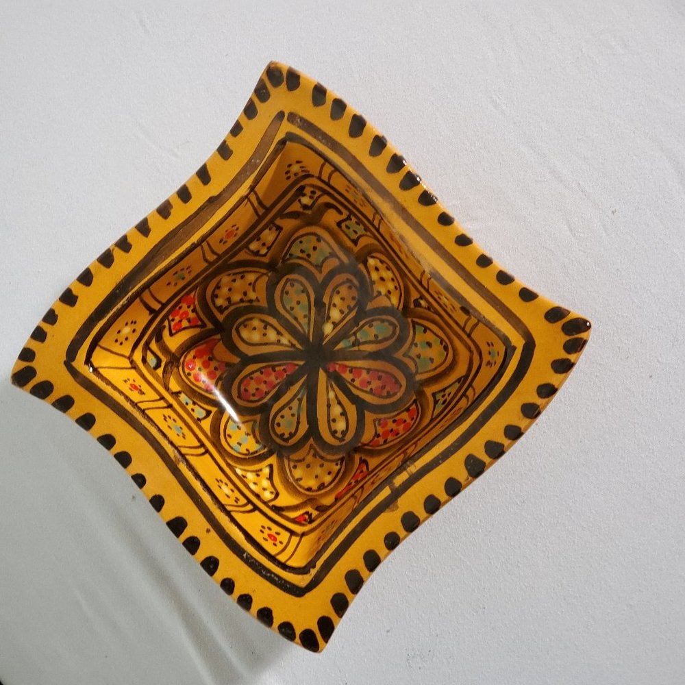 HAND-PAINTED SQUARE MEXICAN BOWL